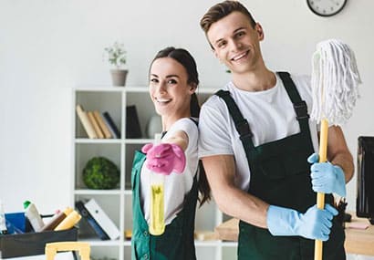 12 Katlı Binada Giydirme Cephe Cam Temizliği